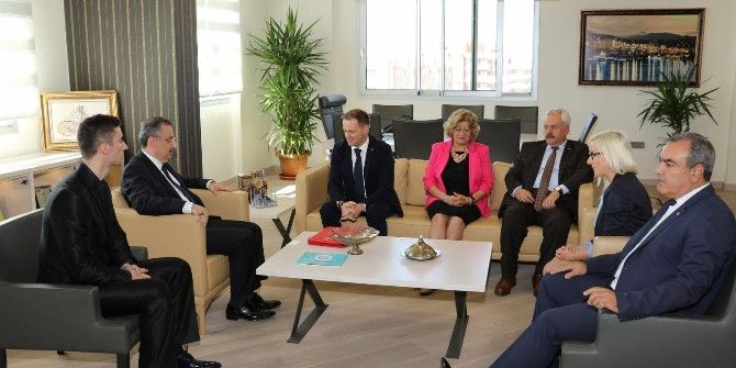 Arnavutluk Büyükelçisi Gazheli’den Manisa Büyükşehir’e Ziyaret