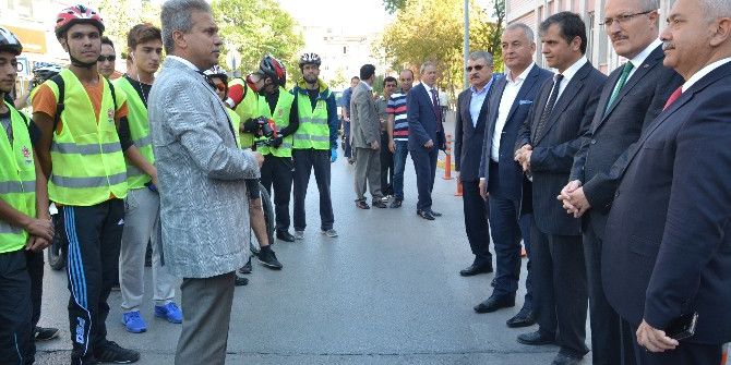 Darbe Girişimi Şehidi İçin Bisiklet Korteji