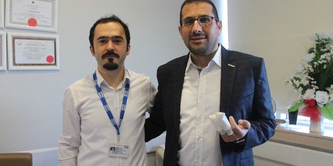 Kopan İki Parmağı Ameliyatla Yerine Dikildi