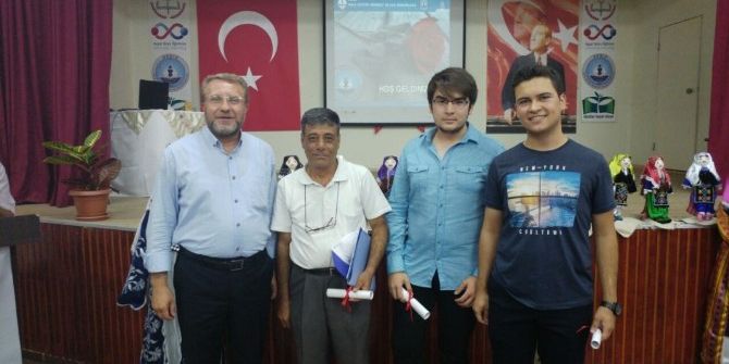 Gediz’de Açıköğretim Lisesi’nden Mezun Olarak Üniversiteye Yerleşen Öğrenciler İçin Kutlama Programı