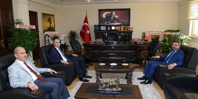 Başkan Külcü’den İdare Mahkemesi Başkanı’na Ziyaret