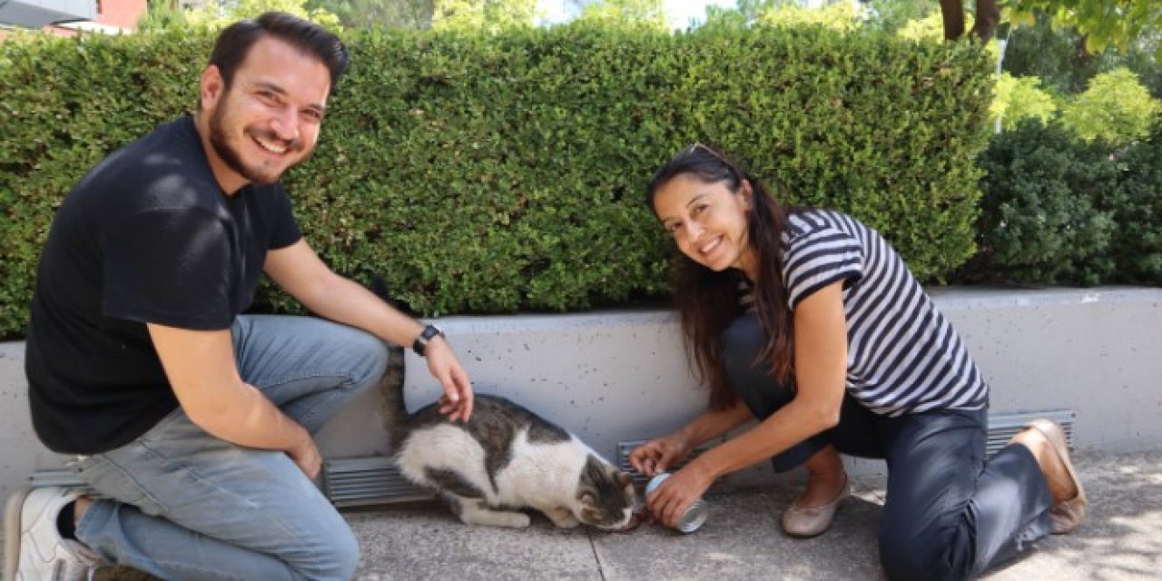 Üniversite Öğrencilerinden Sevgi Nöbeti