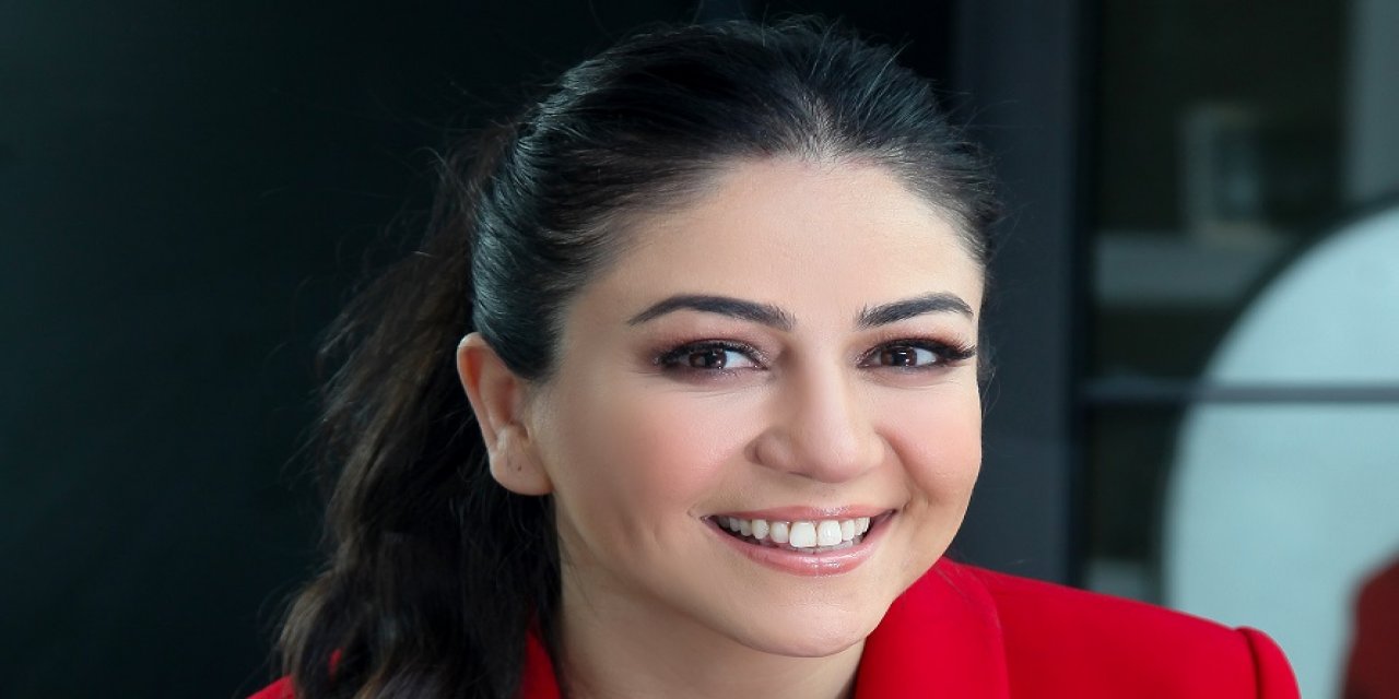 Ünlü Yazardan Yabancı Dil Eğitimine Tepki