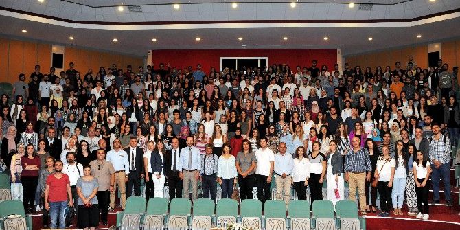 Eğitim Fakültesi Öğrencileri Oryantasyonda Buluştu