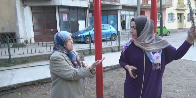 Yaşlı Kadın Kapkaç Kurbanı Oldu