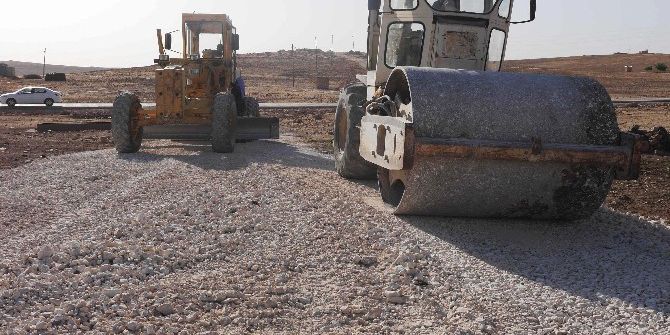 Haliliye Belediyesi’nden Kırsal Mahallelerde Yol Yapım Çalışması