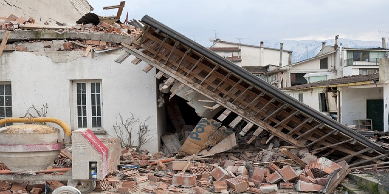 İzmir Otelciler Odasından Depremzedelere Destek