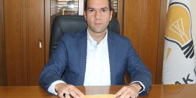 Ak Parti Niğde İl Başkanı Emrah Özdemir;