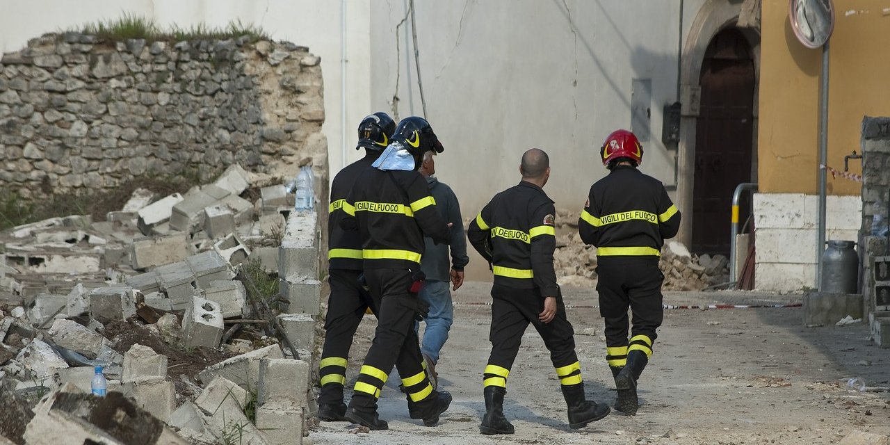 “Depremdeki Yıkımda Bornova’nın Alüvyal Jeomorfolojisinin Etkisi Büyük”