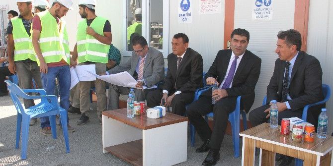 Kayyum Atanan Silopi Belediyesi Hizmete Başladı