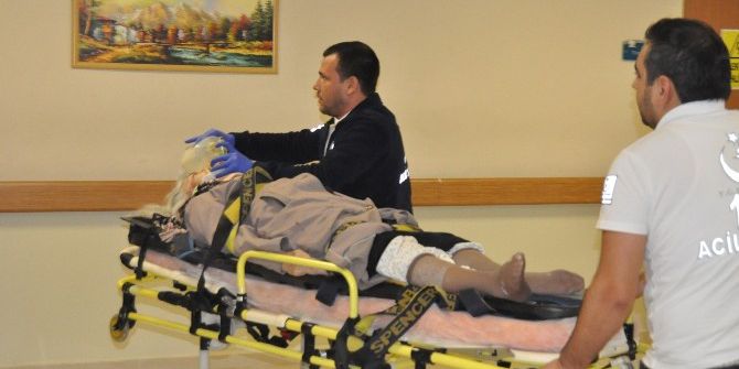 112 Görevlisinin Motosikletle Çarptığı Yaşlı Kadın Hayatını Kaybetti