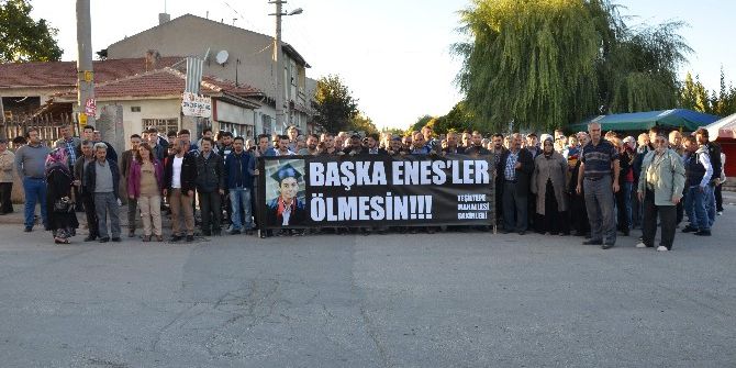 Başka Enesler Ölmesin Diye Tüm Mahalleli Toplandı