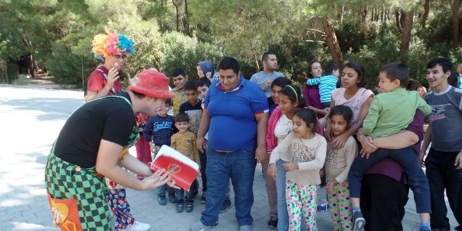 Bornova Becker Spor’dan Özel Çocuklara Piknik