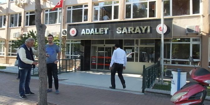 Yaşlı Kadınları Dolandıran Zanlılar Polisten Kaçamadı