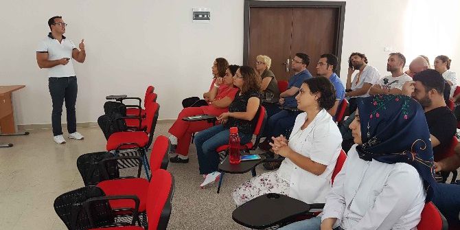 Ağız Ve Diş Sağlığı Merkezi’nde Cerrahi İmplant Eğitimi