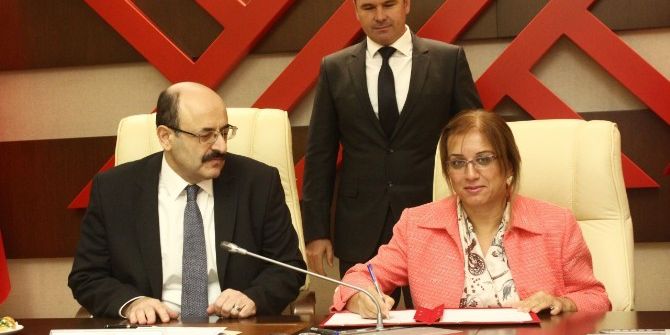 Yök İle Neü Arasında Uluslararası Proje Sözleşmesi İmzalandı