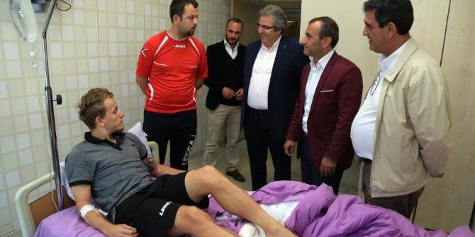 Alex Amado Hastaneye Kaldırıldı