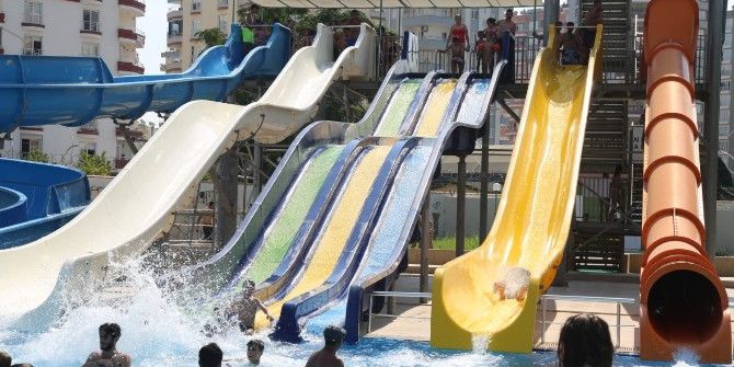 Mezitli Belediyesi Su Dünyasından 27 Bin Kişi Yararlandı