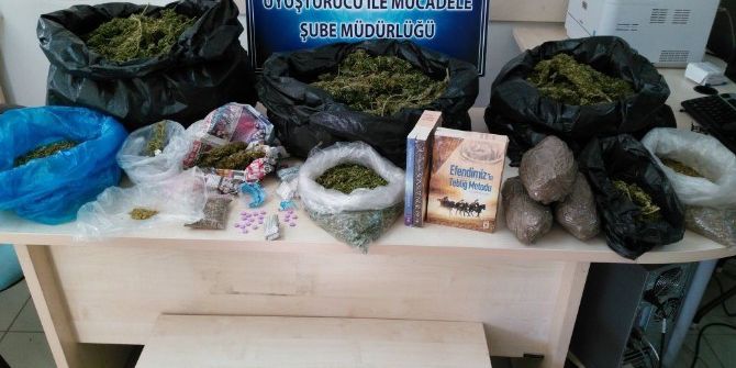 Polisten Uyuşturucu Satıcılarına Operasyon