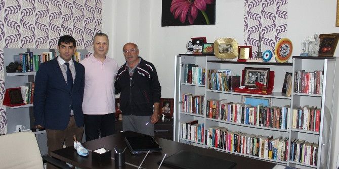 Tavşanlı Cezaevi İçin Kitap Toplama Kampanyası