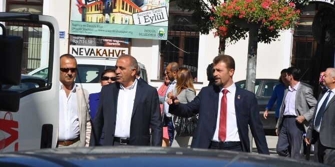 Gürsel Tekin: “Her Şey Ohal İle Yürüyecekse Kilidi Vuralım”