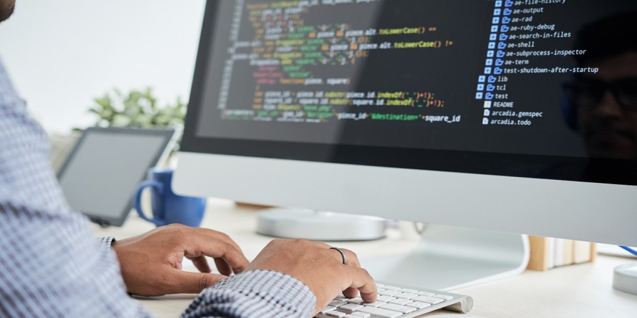 “Genç Neslimizi Yazılım Alanında Cesaretlendirmeliyiz”