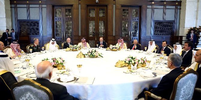 Veliaht Prens Onuruna Öğle Yemeği