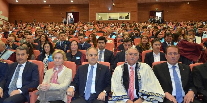 Bakan Kılıç’tan Öğrencilere Evlenme Tavsiyesi