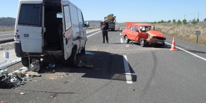 Tavşanlı’da Trafik Kazası: 1 Ölü, 1 Yaralı