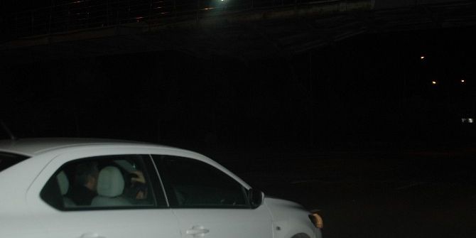 Başkent’te Damperi Açılan Kamyon Üst Geçide Çarptı