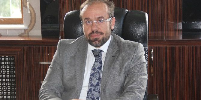 Taburede Namaz Kılmak Caiz Değil