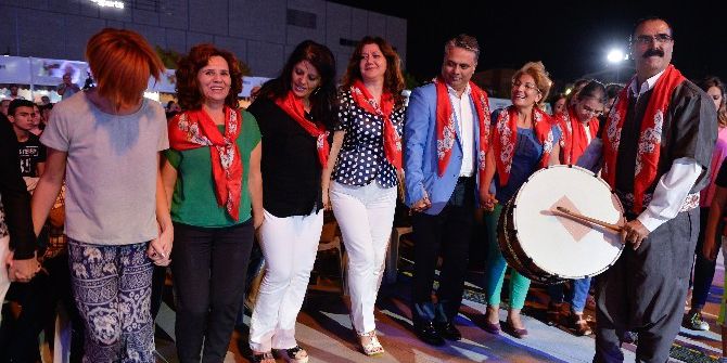 Yöreler Renkler Festivali Devam Ediyor