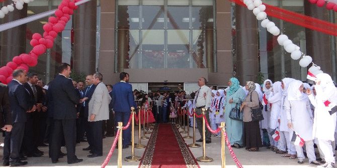 Acarsan’dan 200 Milyon Dolarlık Hastane Açılışı