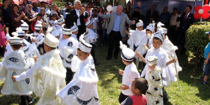 24 Çocuk Sünnet Ettirildi
