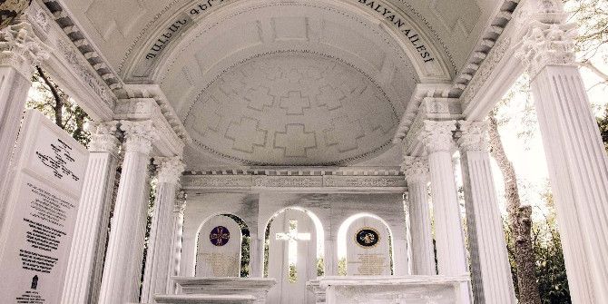 Balyan Ailesi’ne Yıllar Sonra Anıt Mezar