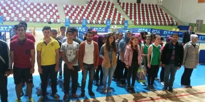 Muş’ta Türkiye Masa Tenisi Bölge Yarışması Yapıldı