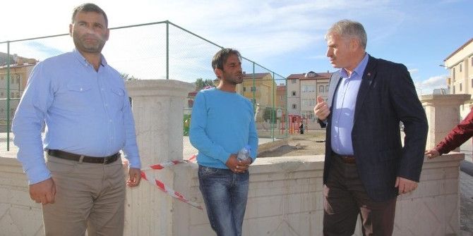 Başkan Memiş Semt Sahalarını İnceledi