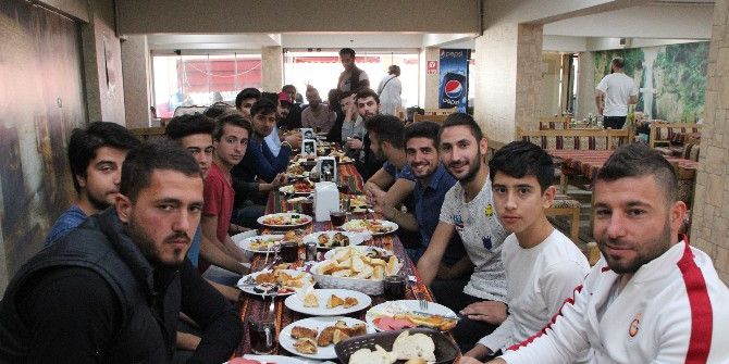 Bilecikspor Maç Sabahı Kahvaltıda Buluştu