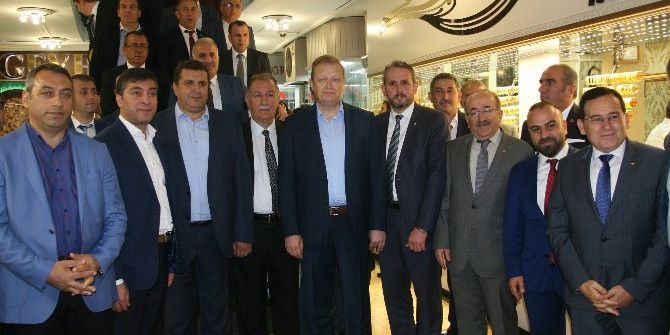 Trabzon’da Halka Açık Yapılan Altın Defilesi Büyük İlgi Gördü