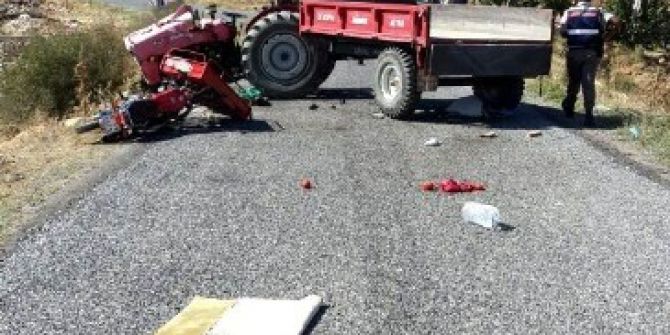 Manisa’da Motosiklet Traktörle Çarpıştı: 1 Ölü, 2 Yaralı