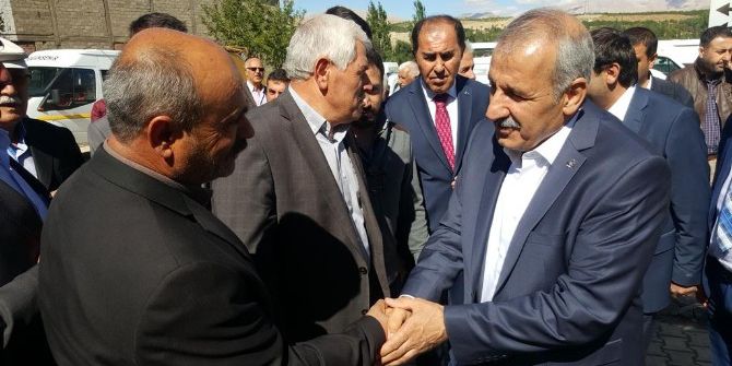 Ak Parti Malatya Milletvekili Şahin: "Ana Muhalefet Oy Kaygısıyla Gerilimden Medet Umuyor"