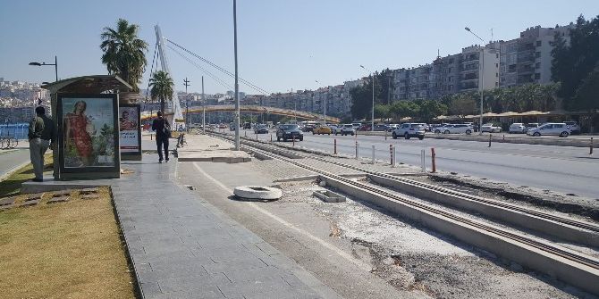 Ak Parti’li Doğan: "İzmir’in 3 Milyon Lirası Çöpe Gitti"