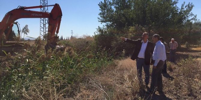 Moralılar Deresi Temizlendi