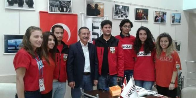 Akut Gönüllüleri Derneklerini Tanıttı