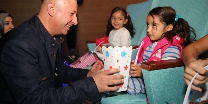 Şehit Ve Gazi Çocuklarına Çolakbayrakdar’dan Vefa Örneği