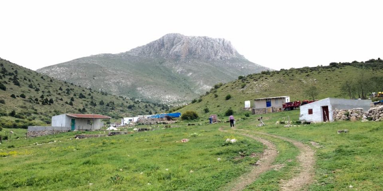 Pınarbaşı Cinliyurt Köyü