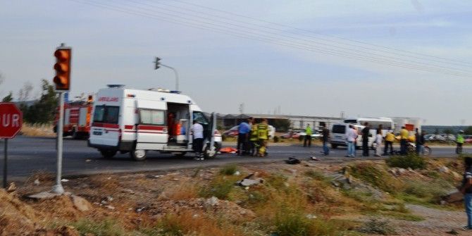 Motosiklet İle Otomobilin Çarpıştığı Kazada Karı-koca Hayatını Kaybetti