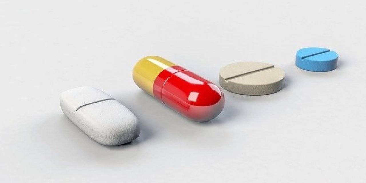 Eczacılardan Uyarı : “Manav Reyonu Yanındaki Raflardan Vitamin Satın Almayın”