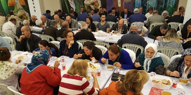 Alevi Vatandaşlar Muharrem Orucunun İlk İftarında Bir Araya Geldi