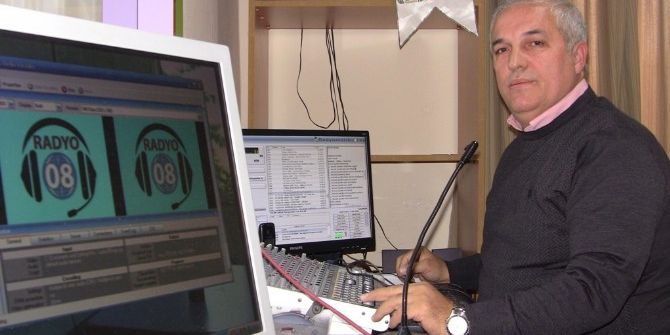 Artvinli Gazeteci Anadolu Üniversitesi İle Yaşam Boyu Öğrenmenin En Güzel Örneklerinden Birini Sergiliyor